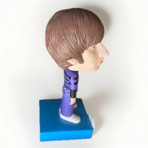 Big Bang Theory Howard Bobblehead Funko Wacky Wobbler Figure OOB - Picture 3 of 6